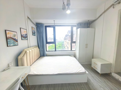 合租·合能枫丹铂麓三期 3居室 南卧