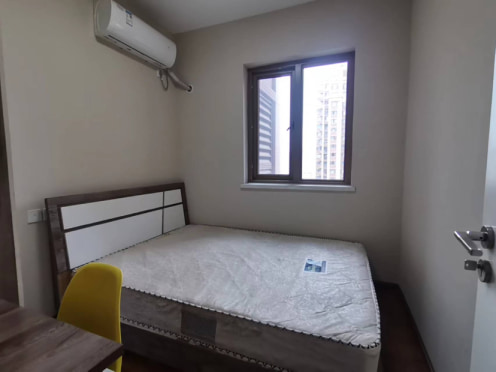 合租·明信城B区 4居室 东卧