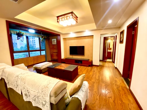 独栋·成都换新地产 中信城左岸店 无中介费 无服务费 成都租房 中海右岸 5号线南湖立交地铁口  住家装修 3室2厅