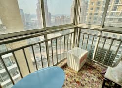 合租·鸿仕雅居 5居室 西南卧_鸿仕雅居租房