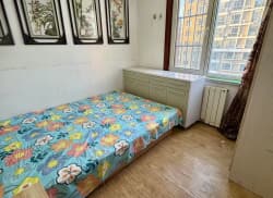 合租·鸿仕雅居 5居室 东北卧_鸿仕雅居租房