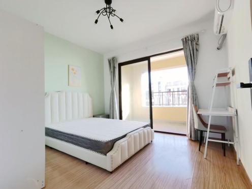 合租·弘阳上湖雅苑 4居室 南卧