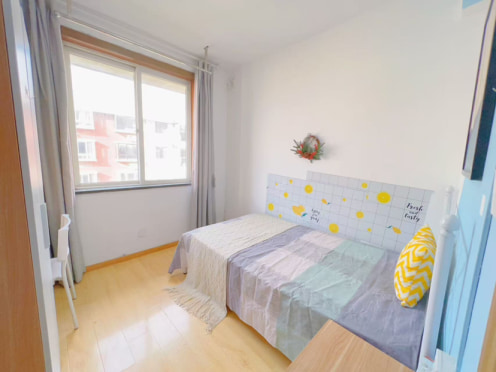 合租·苏香名园 3居室 北卧