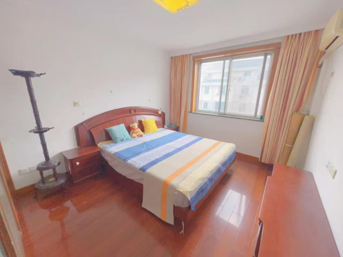 合租·东浜新苑南区 4居室 南卧