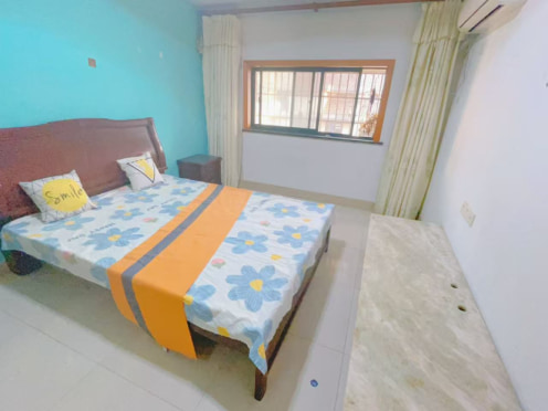 合租·彩云花园 4居室 南卧