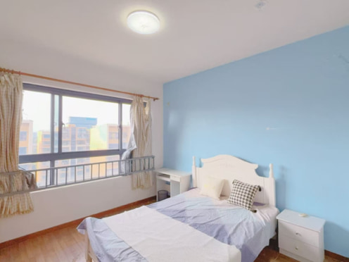 合租·新创宝带熙岸 4居室 东北卧