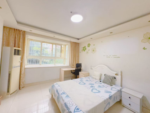 合租·苏香名园 4居室 西北卧