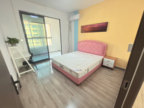 合租·沙湖怡景 5居室 南卧