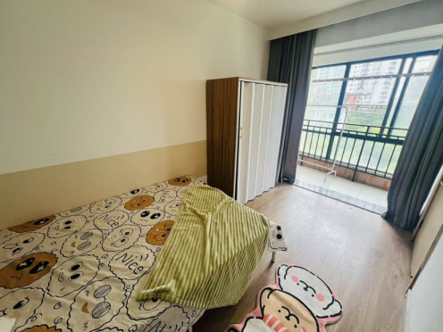 合租·金都华庭 4居室 东/南卧