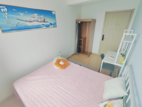 合租·中南龙庭 4居室 南卧
