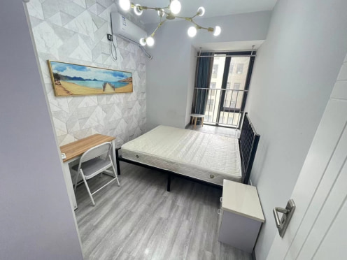 合租·戎安华府 5居室 东卧