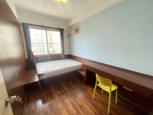 合租·弘业俊园 4居室 南卧