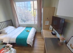 独栋·艾米阳光公寓 虹山东路店 五华区虹山东路/安琪儿/昆医附二院/理工大学/米轨公园 开间_向阳新村租房