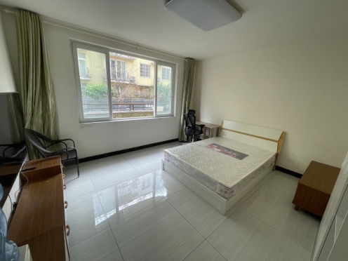 合租·欣苑 4居室 南卧