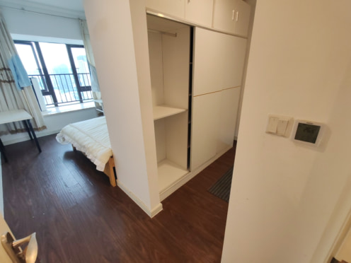 合租·融创香璟台西苑一期 4居室 南卧