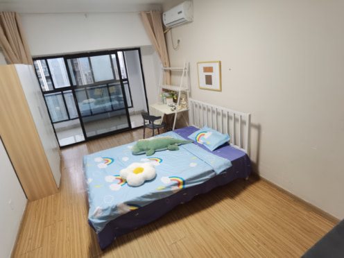 合租·印象西湖 4居室 南卧