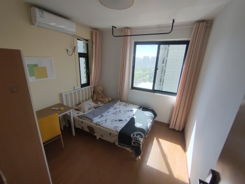 合租·栗树家苑 4居室 西卧
