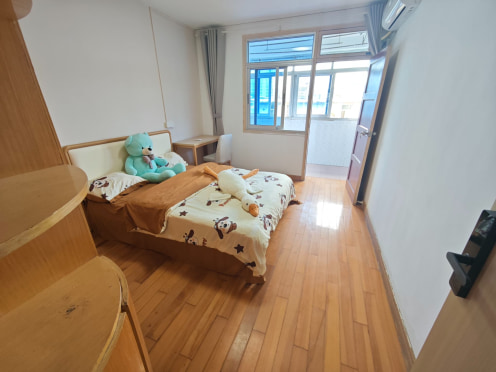 合租·金江苑小区 4居室 南卧