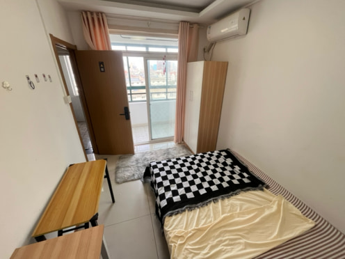 合租·朝阳大厦 4居室 北卧