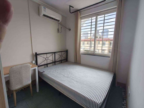 合租·文园小区 5居室 复式 南卧