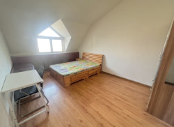 合租·甘井子区红旗东路 5居室 南/北卧_甘井子区红旗东路租房