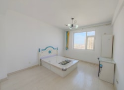 合租·长兴华庭 4居室 南卧_长兴华庭租房