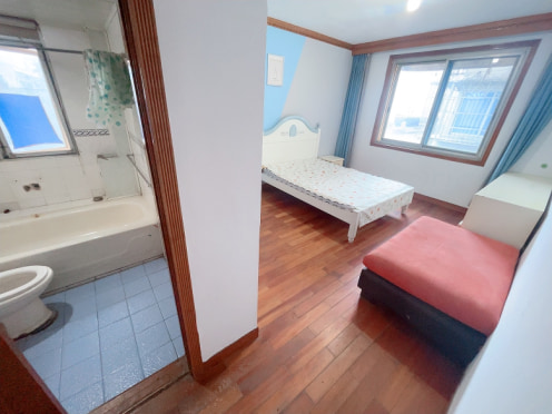 合租·学宫街 5居室 南卧