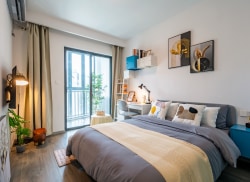 独栋·U厝公寓 战峰一店 【学生特惠 押一付一】无中介费  国企公寓 中医院旁 舒适独门独户公寓 独立阳台采光佳 近1号地铁 开间_满洋路164号租房