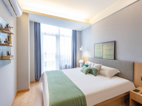 独栋·城家公寓 城家公寓上海火车站苏河一号店 近1/3/4/13号地铁沿线地段！保租房民用水电/地铁1/3/4/13号沿线地段 开间