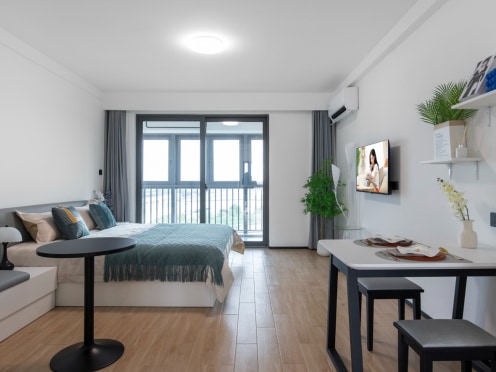 独栋·城家公寓 城家铱工场淀山湖人才公寓 隐私安全双重保障！密码锁+24小时监控！可押一付一！ 1室1厅