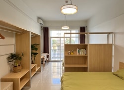 独栋·泊寓 青龙潭店 【新春特惠 预定享500元膨胀金】双床房，人均600+，享独立卫浴，可月付，家电齐全，民用水电 开间_联宝公寓租房