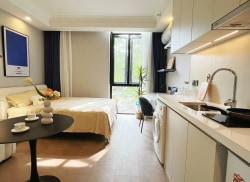 独栋·贝壳海盐公寓 芳芯路店 【龙阳路通勤】2个月起租/超大落地窗/独立厨卫/拎包入住带沙发/可月付 开间_高科西路2991号租房