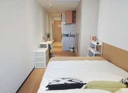 独栋·贝壳海盐公寓 大宁店 【静安大宁商圈】3K开头超大落地窗/电梯房/拎包入住/楼下盒马 1室1厅_大宁财智中心租房