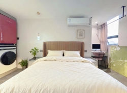 独栋·贝壳海盐公寓 真如店 真如独立一居室+窗边小书桌+4站静安寺+可做饭 1室1厅_静宁路租房