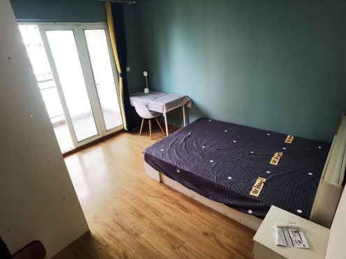 合租·富丽东方 4居室 南卧