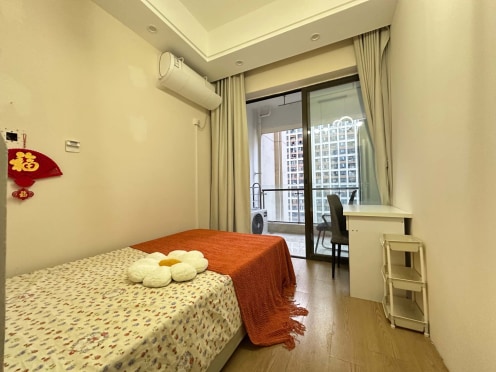 合租·九龙仓御园三期 4居室 南卧