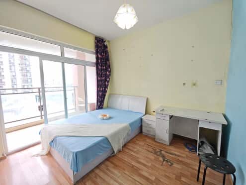 合租·锦辰佳苑 4居室 南卧