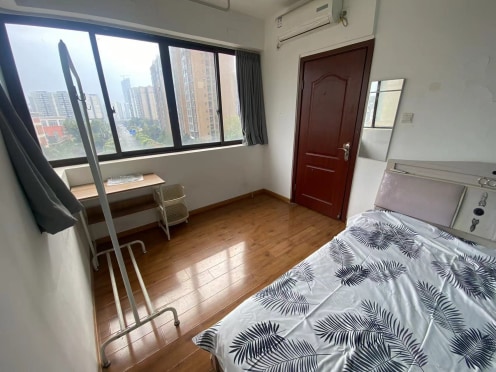 独栋·像素公寓 泛悦城市广场 月付 无中介可短租 昭觉寺南路地铁口 近驷马桥 直达春熙路 3室1厅