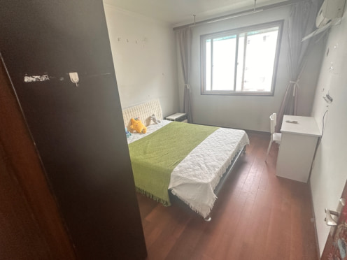合租·环宇家园 4居室 南卧