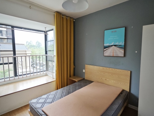 合租·沁园 4居室 北卧