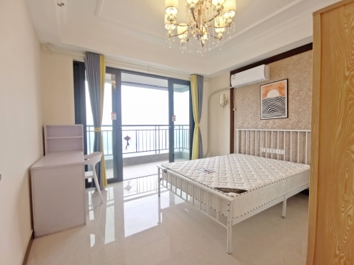 合租·恒大御景 4居室 东南卧