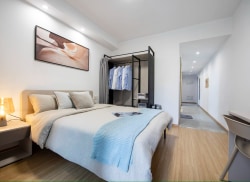 独栋·华润置地·有巢公寓 长睦店 丁桥三号线，民水民电采光好，明厨明卫超大客厅带阳台可月付 1室1厅_卓越明熙府租房