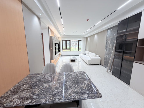 独栋·品牌·公寓 奥体之光店 吾悦广场 红光山 碧桂园奥体之光 豪华装修 3室2厅