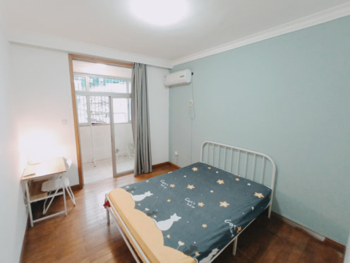 合租·新街后巷子5号 5居室 东南卧