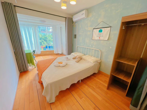 合租·园中苑(锦江) 5居室 东南卧