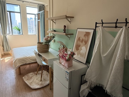 独栋·冠寓 长沙圭塘地铁站店 近溪悦荟、佰富联MALL公寓整租一居，押一付一，圭塘4、5号双线地铁口，百万公区免费健身房、影音室 开间