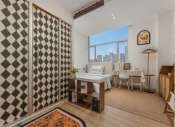 独栋·泰寓 季华路A店 长租每月立减500，押一付一，大平层电梯房 开间_新荣大厦租房