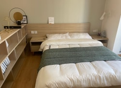 独栋·龙湖冠寓 重庆冉家坝店 冉家坝精装房！独居一室宠物友好！长租特惠！押一付一 开间_凯德九章租房