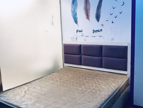 独栋·瑞鸿宇公寓 瑞鸿宇-观前店 21观前街电梯公寓，和基广场附近，押一付一 开间