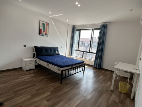 合租·瑞景国际 4居室 南卧